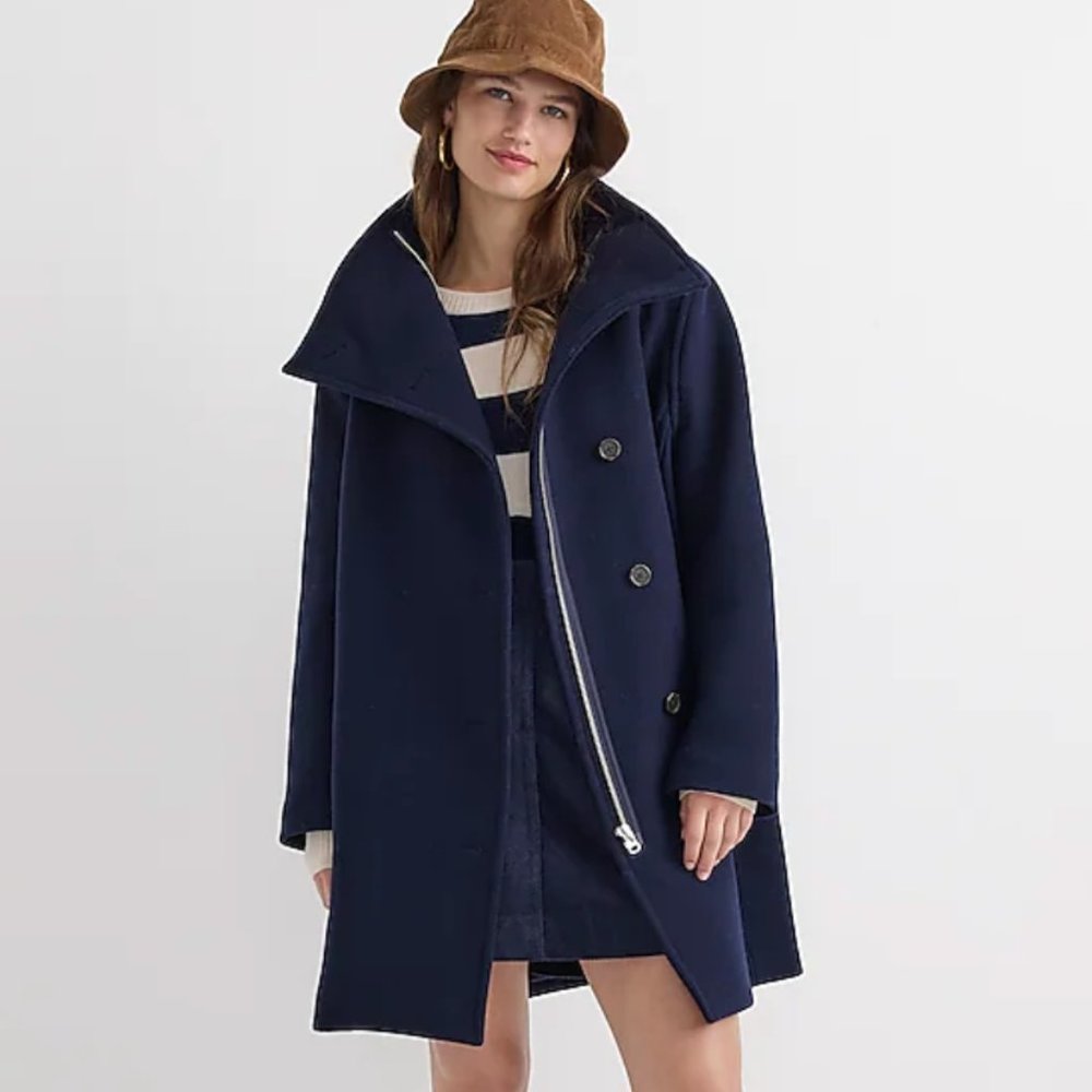 Villa coat in Italian stadium-cloth wool